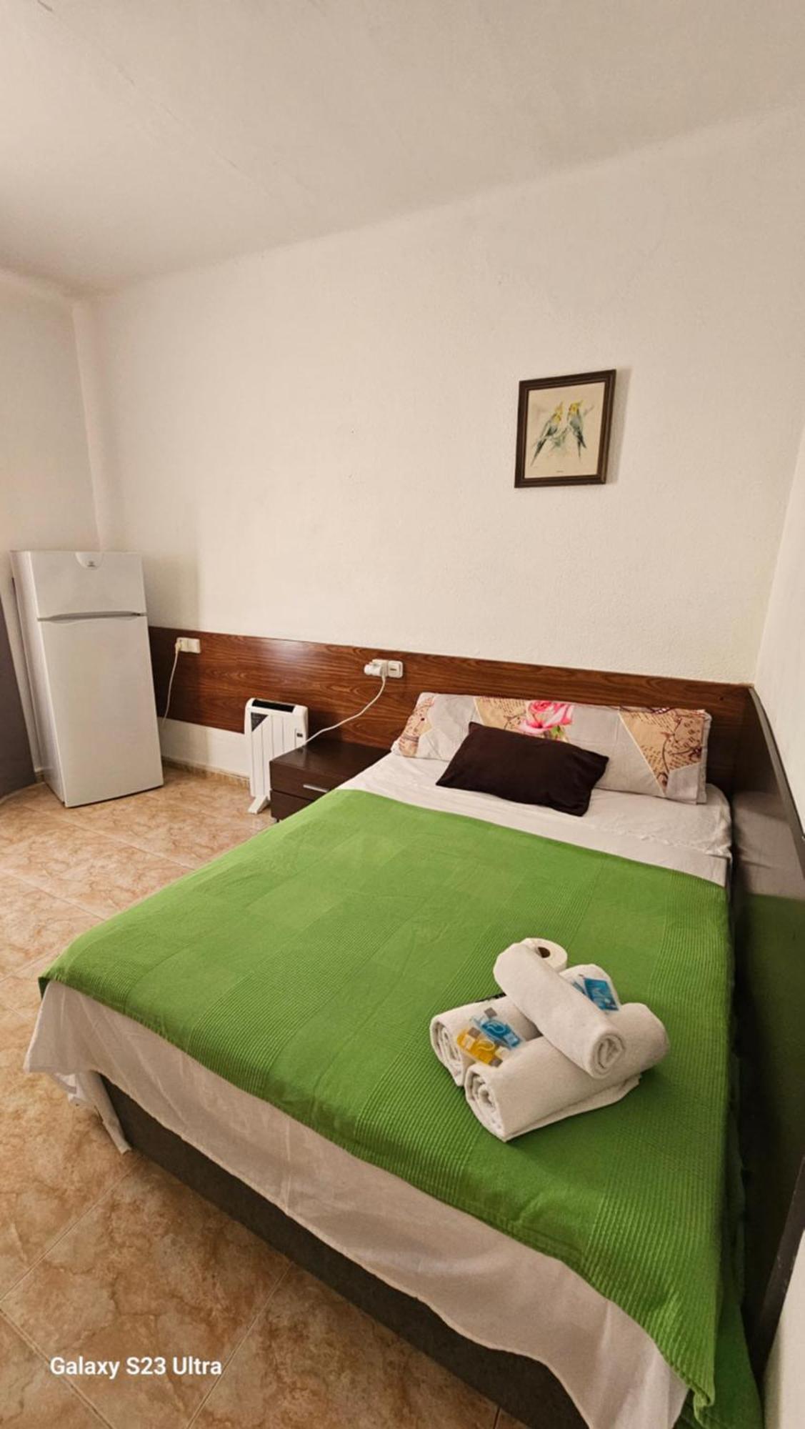 Hostal Sol Celeste Lloret de Mar Exterior foto